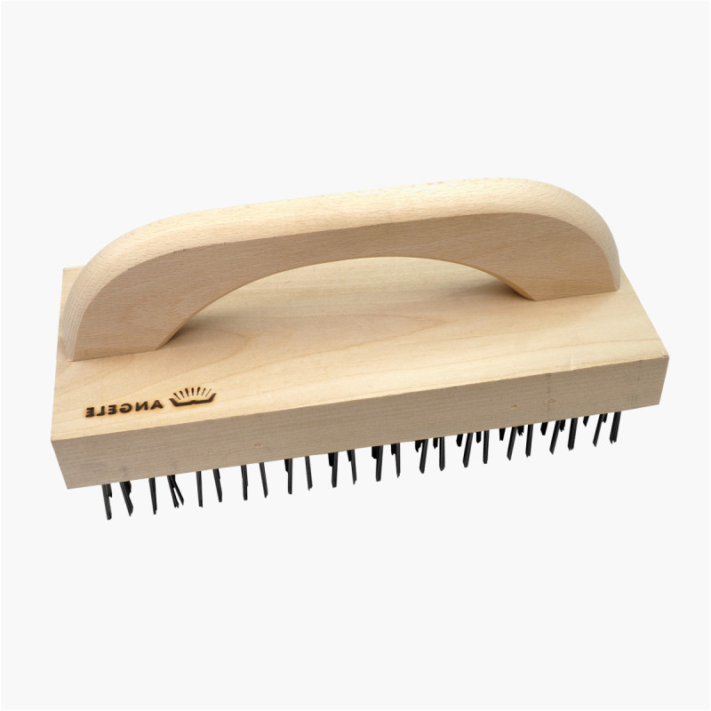 Brosse en bois