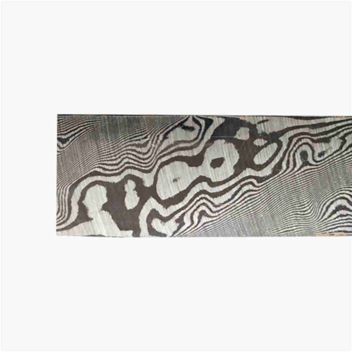 Forged carbon damascus steel DSC - Twist